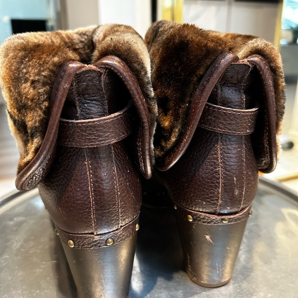 UGG boot - Picture 6 of 6